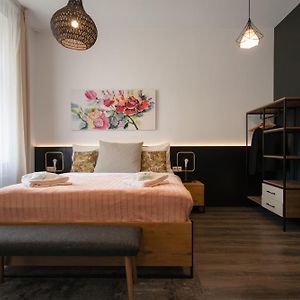 Studio met een King Size Bed